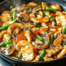 Easy Moo Goo Gai Pan Recipe – A Healthy & Flavorful Stir-Fry